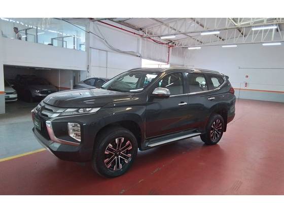 MITSUBISHI PAJERO SPORT 2.4 16V MIVEC TURBO DIESEL HPE AWD AUTOMÁTICO